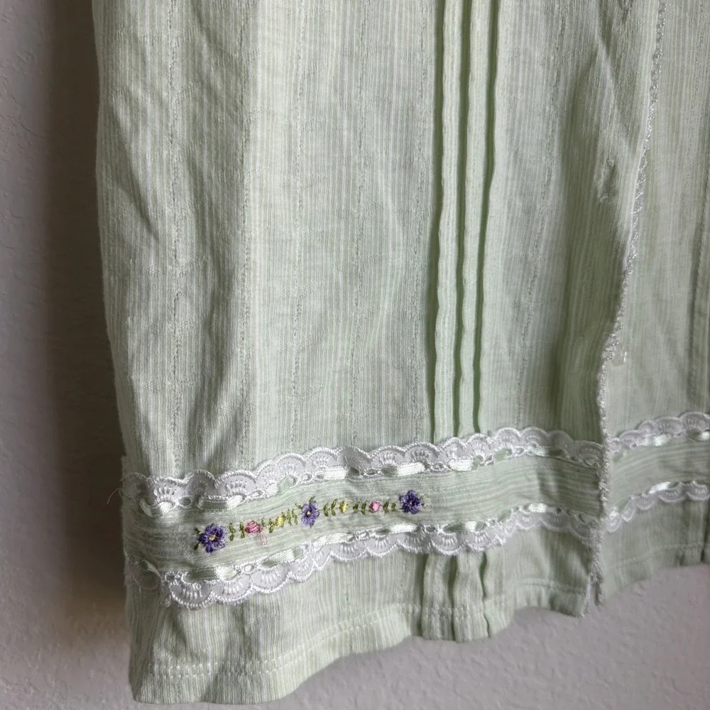 VTG SECRET TREASURES Mint Green Cotton Blend Sleepwear Top Size M